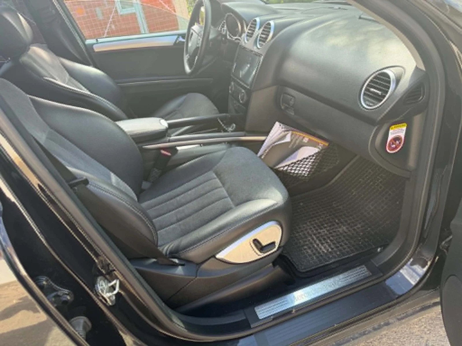 Mercedes-Benz ML 320 4matic, снимка 7 - Автомобили и джипове - 54961191