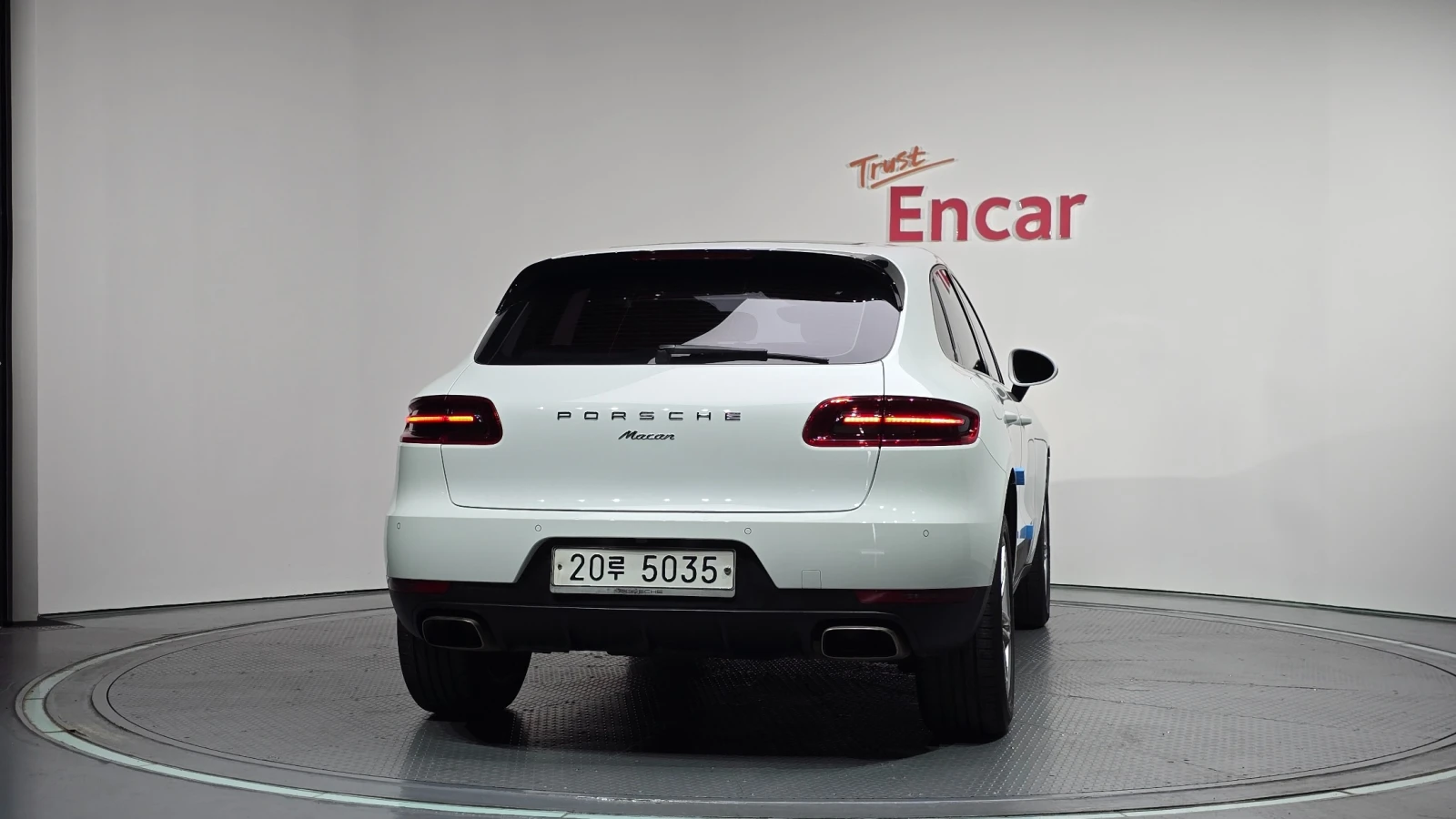 Porsche Macan 2.0 TFSI Turbo , снимка 4 - Автомобили и джипове - 55277308