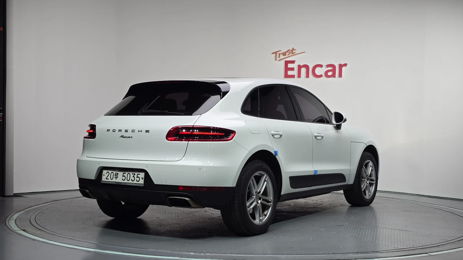 Porsche Macan 2.0 TFSI Turbo , снимка 2 - Автомобили и джипове - 55277308