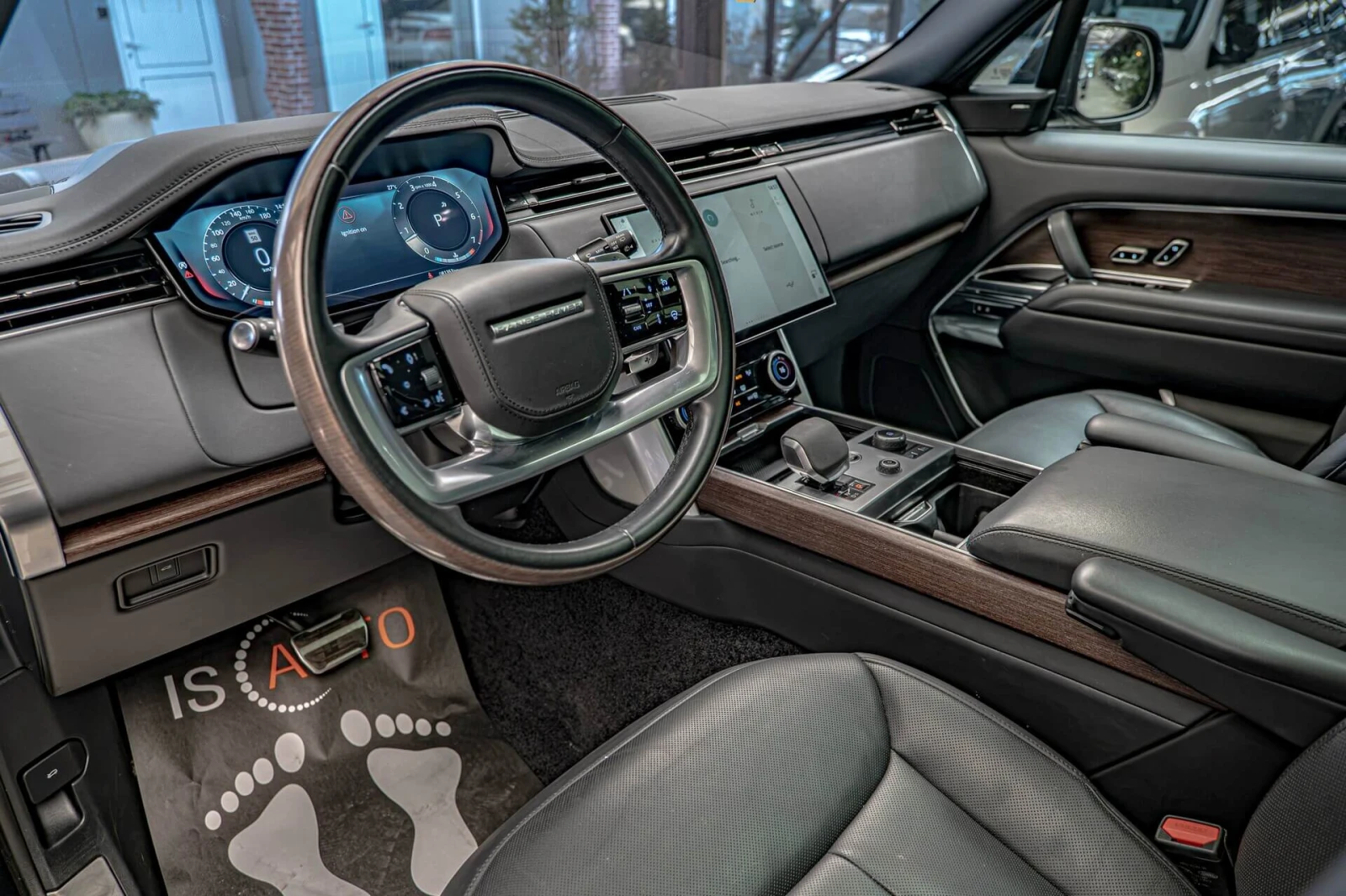 Land Rover Range rover P530/HuD/Meridian/Камера 360/Панорама/Дистроник, снимка 7 - Автомобили и джипове - 55317917