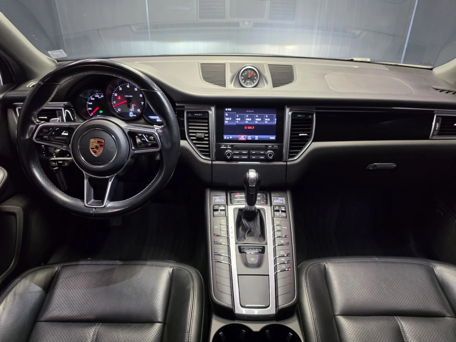 Porsche Macan S* 3.0-V6* DISTR* CAMERA* LINE ASI* NAVI* , снимка 6 - Автомобили и джипове - 55405795