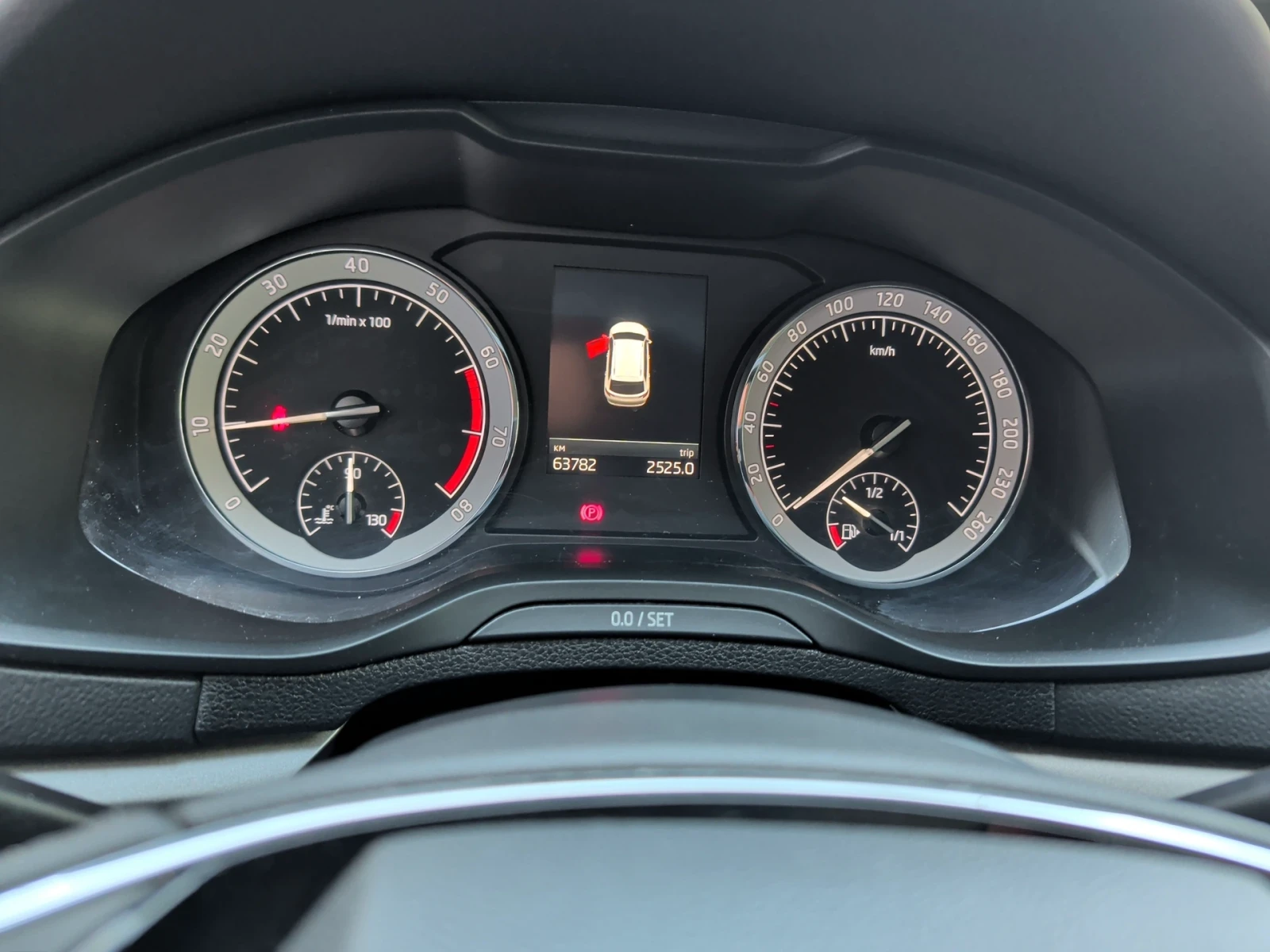Skoda Karoq Ambition 1, 5 TSI/150 �.�. | Mobile.bg � ����������� 10
