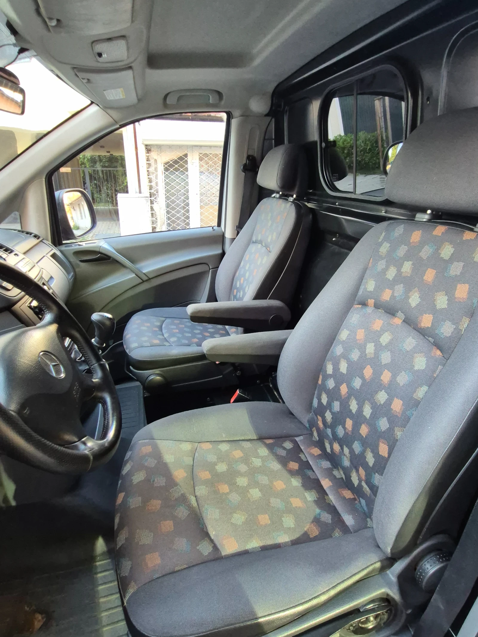 Mercedes-Benz Vito, снимка 16 - Бусове и автобуси - 55151660