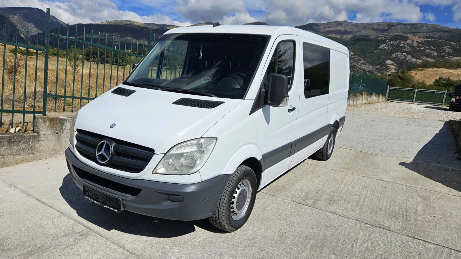 Mercedes-Benz Sprinter 7места, снимка 2 - Бусове и автобуси - 56254018