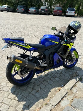  Yamaha YZF-R6