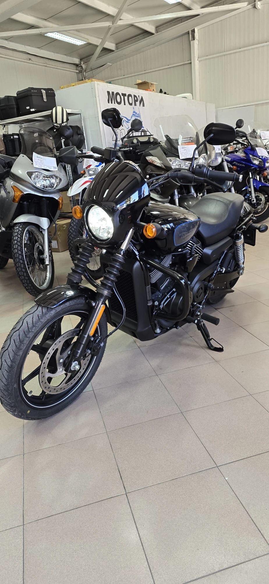 Harley-Davidson Street 750
