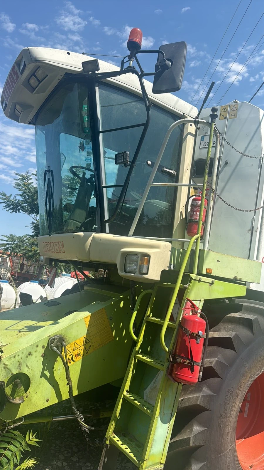 Комбайн Claas Lexion 430, снимка 2 - Селскостопанска техника - 53849489