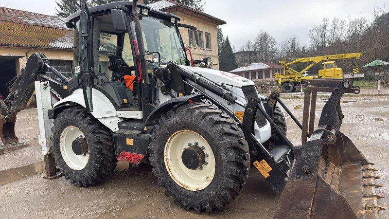 Багер Hidromek 102 s 4x 4x4, снимка 7 - Индустриална техника - 53344398