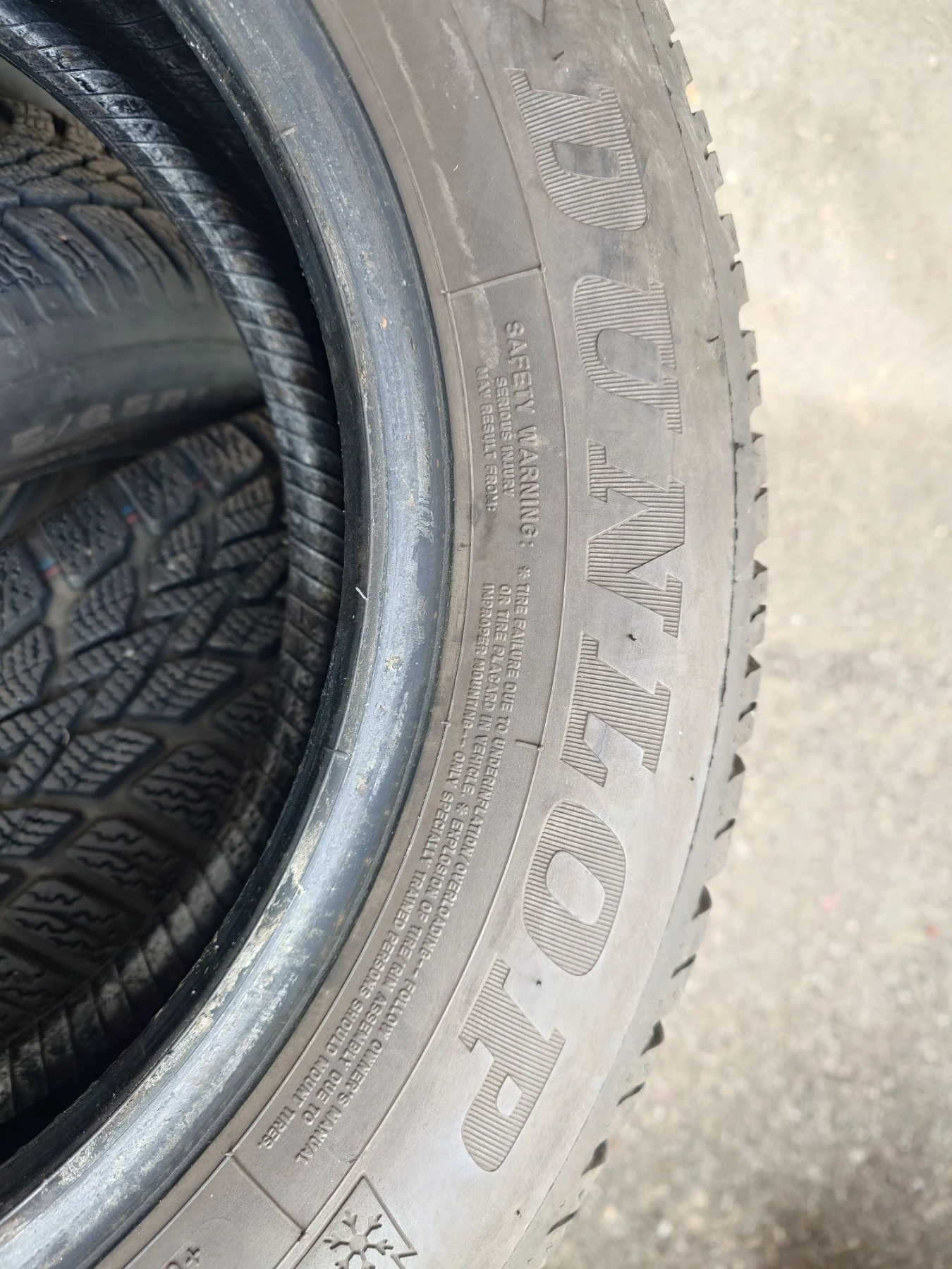 Гуми Зимни 175/65R14, снимка 5 - Гуми и джанти - 56251674