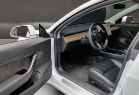 Tesla Model 3 Long RANGE* AWD* SUNROOF* SMART KEY* NAVI* ДИСТРОН, снимка 8