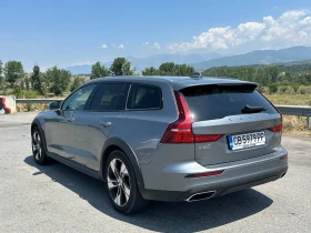 Volvo V60 Cross Country, снимка 6