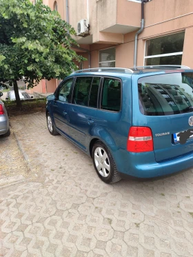 VW Touran - 3500 € / 6845.40 лв. - 58609357 4