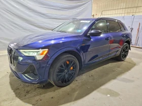 ������ Audi E-Tron