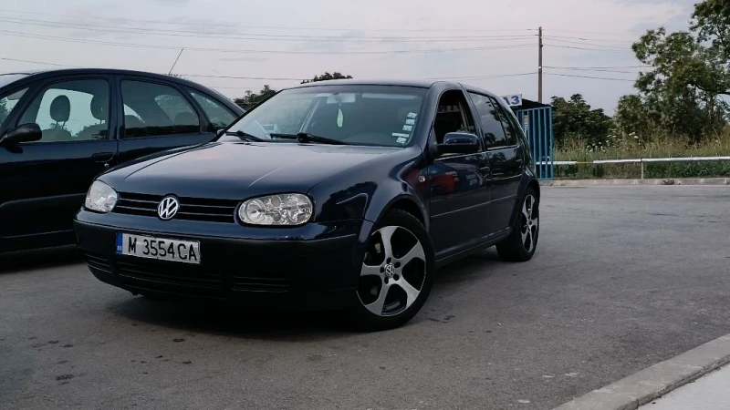 VW Golf 1.9тди 90 коня, снимка 1 - Автомобили и джипове - 47879836