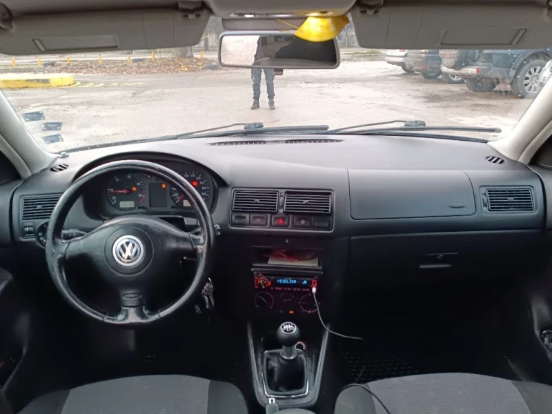 VW Golf 1.9тди 90 коня, снимка 14 - Автомобили и джипове - 47879836