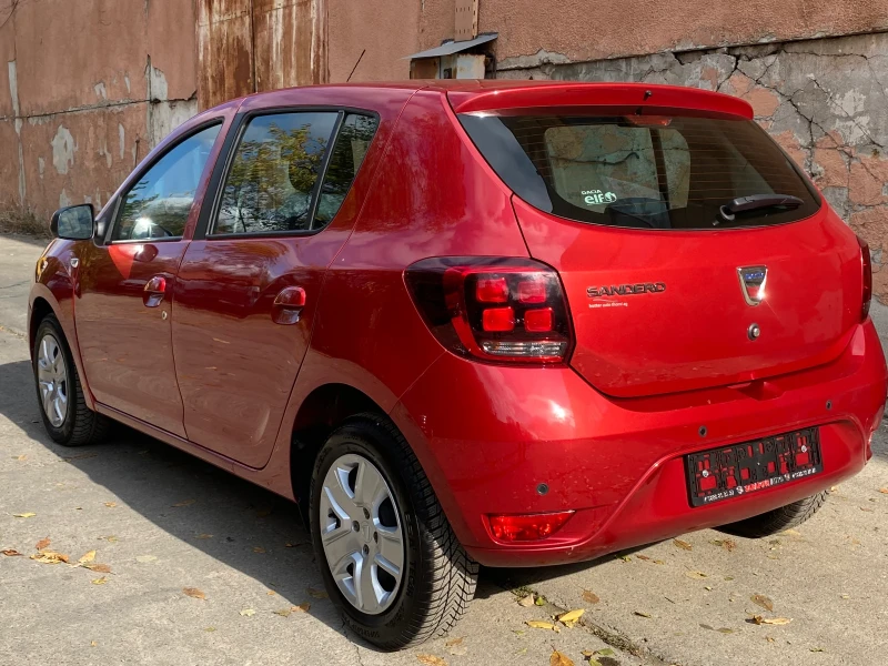 Dacia Sandero Автоматик, Навигация, снимка 3 - Автомобили и джипове - 47930742