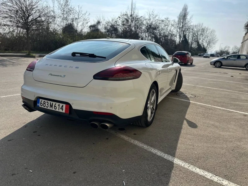 Porsche Panamera Plug in Hybrid, снимка 5 - Автомобили и джипове - 49311308