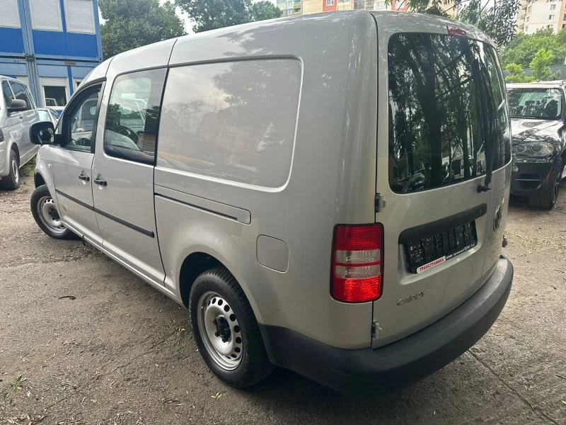 VW Caddy 1.6ТД, снимка 6 - Автомобили и джипове - 50653561