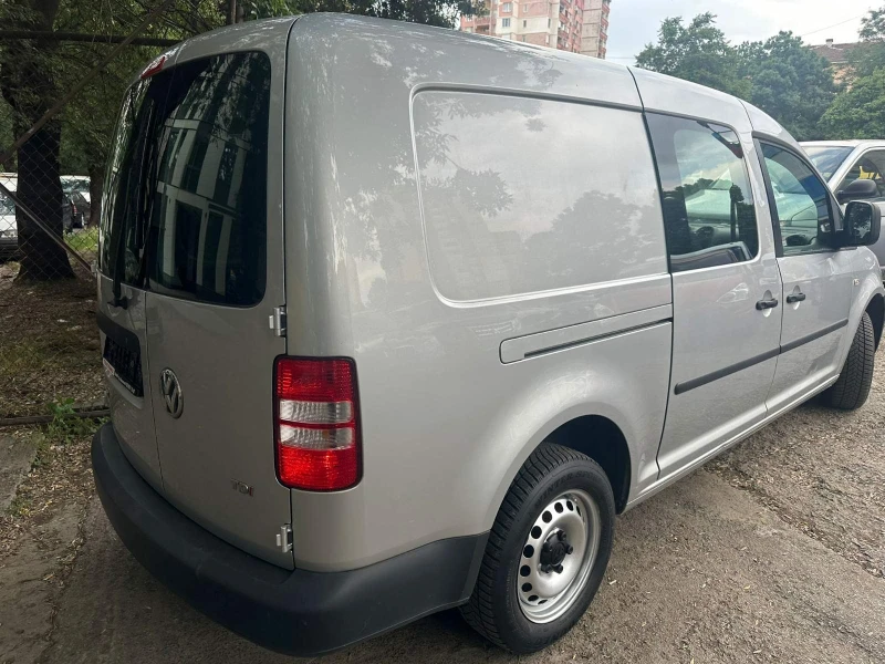 VW Caddy 1.6ТД, снимка 8 - Автомобили и джипове - 50653561