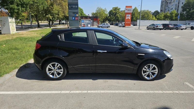 Alfa Romeo Giulietta Фабрична газ , снимка 3 - Автомобили и джипове - 52637136