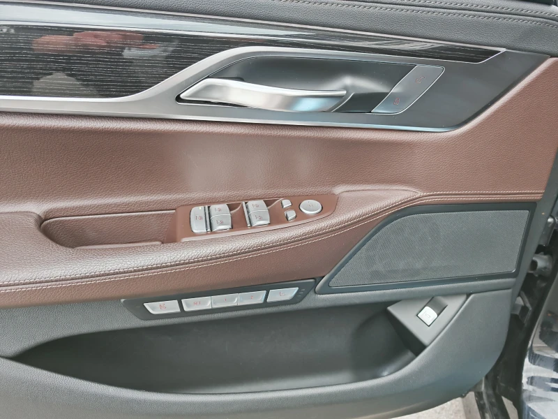BMW 730 3.0 DIZEL  M-пакет, снимка 8 - Автомобили и джипове - 52013808