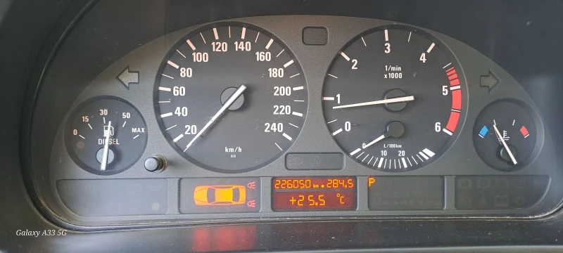 BMW 530, снимка 7 - Автомобили и джипове - 52940697