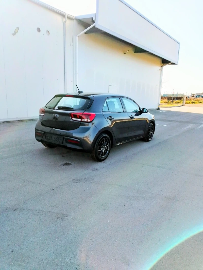 Kia Rio 1.4 Automatic , снимка 4 - Автомобили и джипове - 53167736