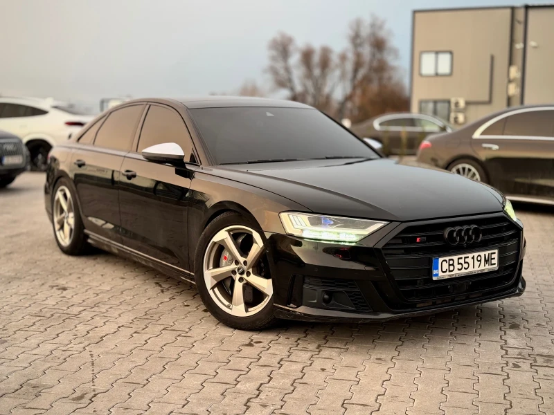 Audi S8 Full Ceramic brakes