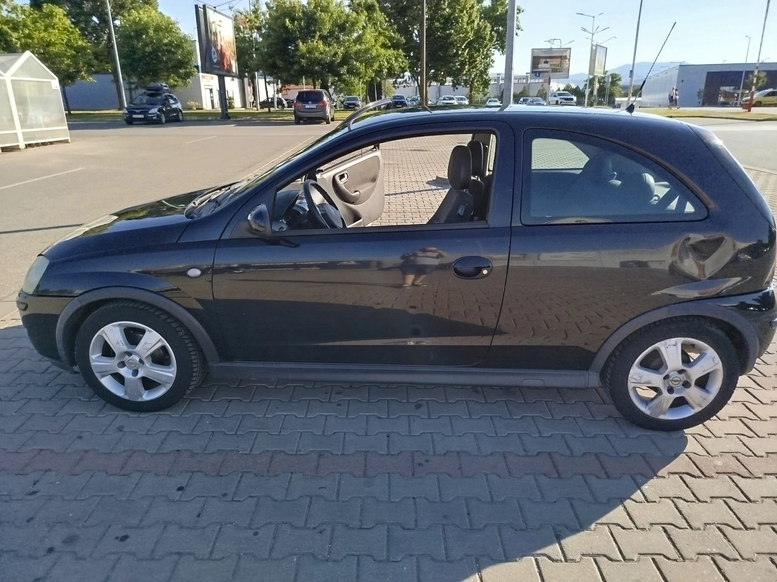 Opel Corsa  - изображение 4