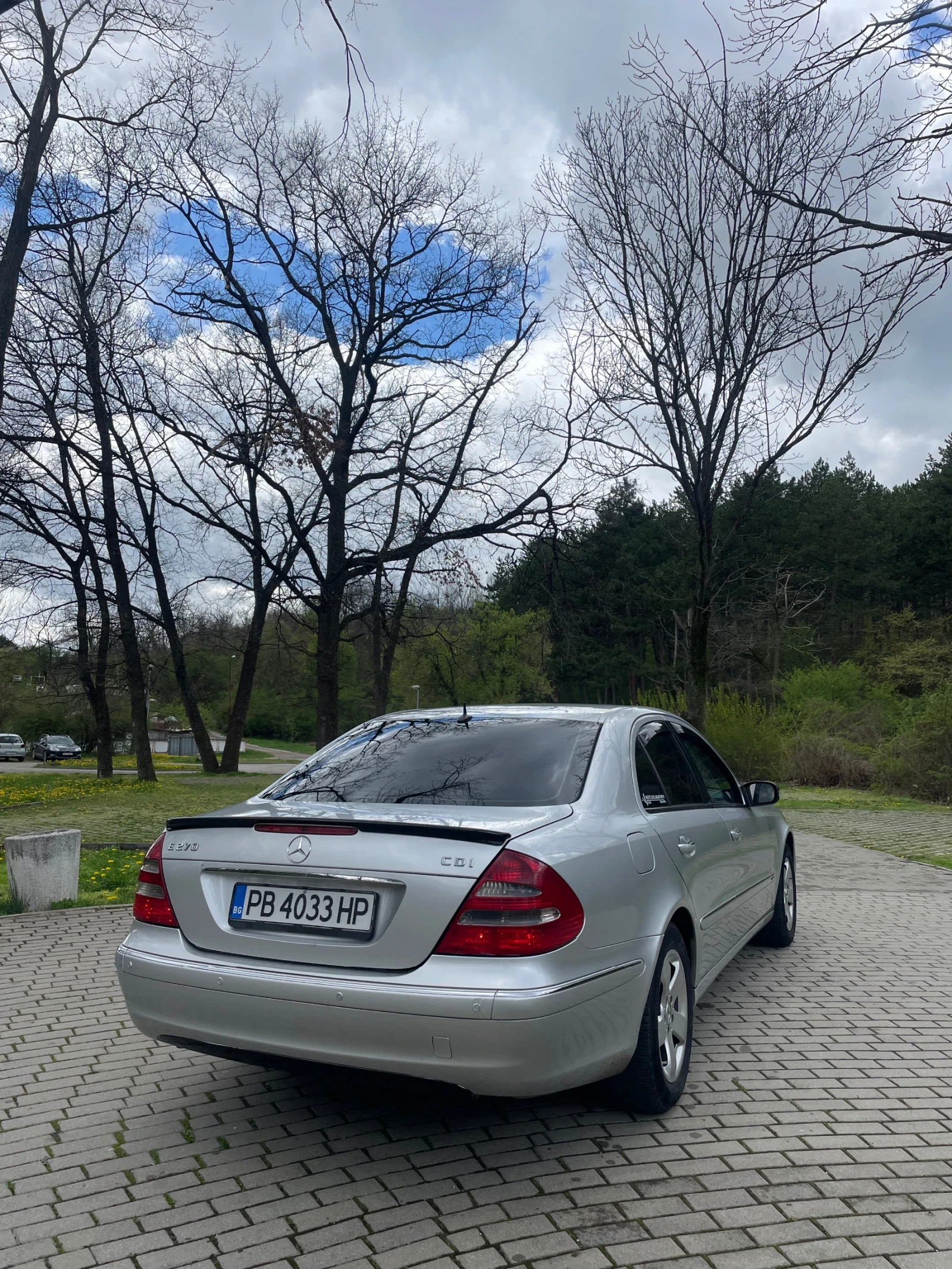 Mercedes-Benz E 270 E270CDI - изображение 2