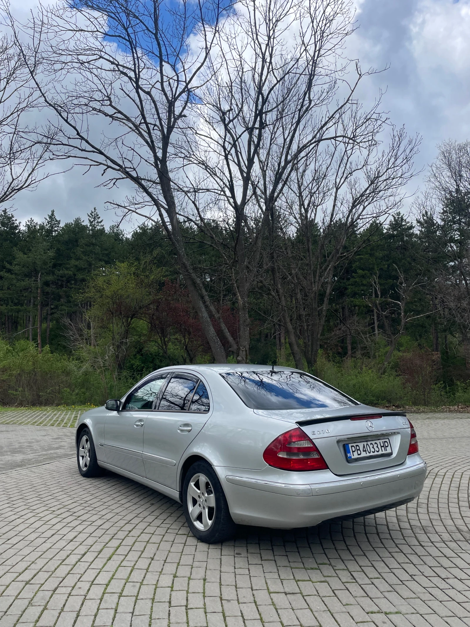 Mercedes-Benz E 270 E270CDI - изображение 4