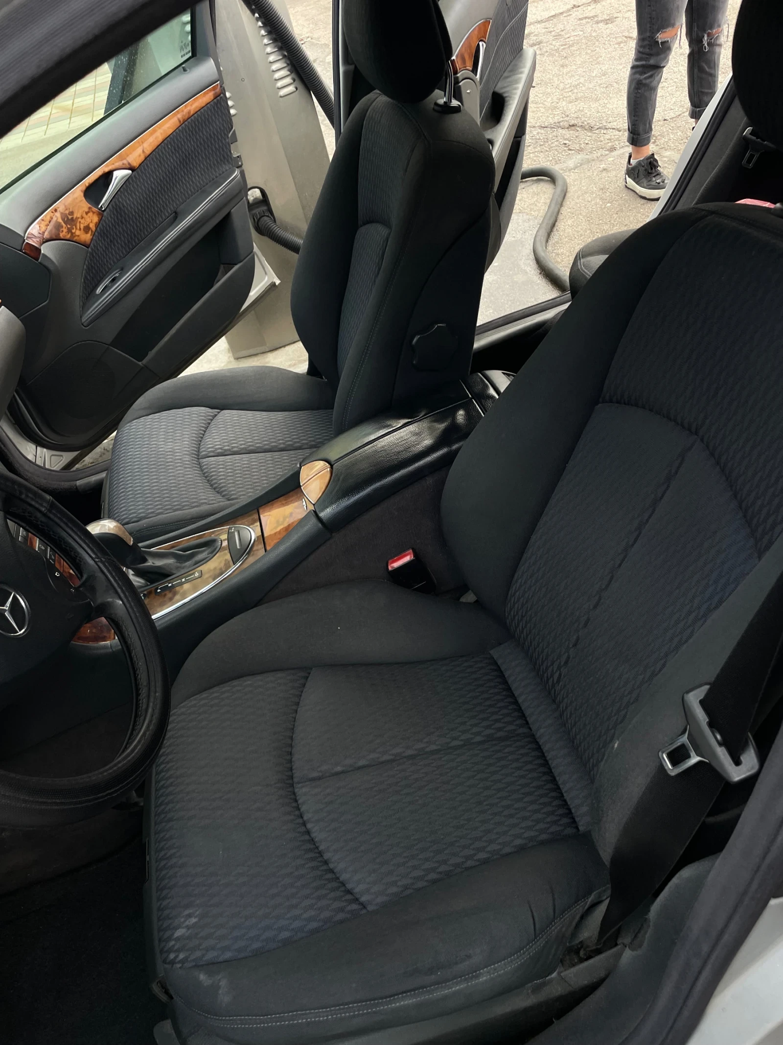 Mercedes-Benz E 270 E270CDI - изображение 9