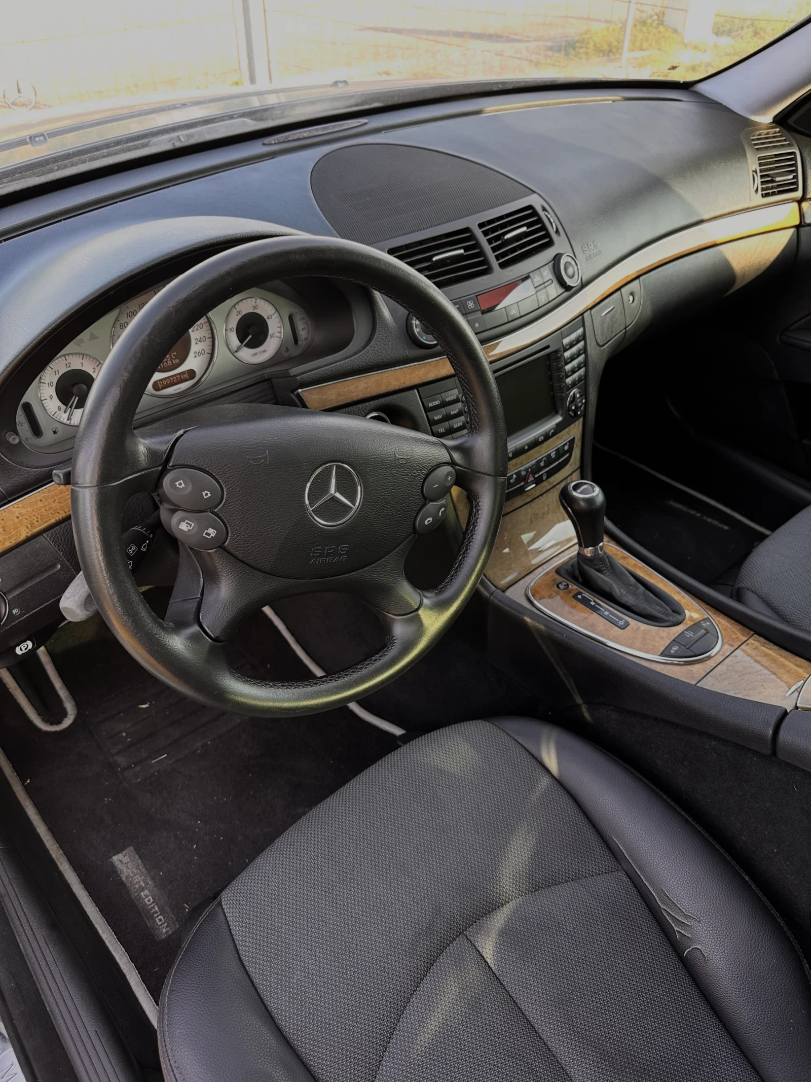 Mercedes-Benz E 320 CDI AIRMATIC  - изображение 7