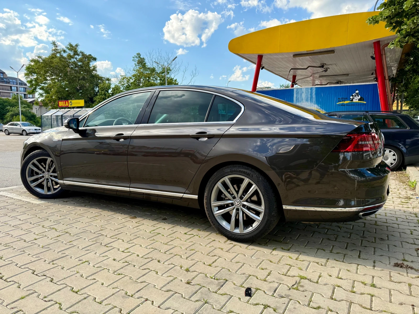 VW Passat Highline 2.0 TDI SCR BMT 4MOTION - изображение 2