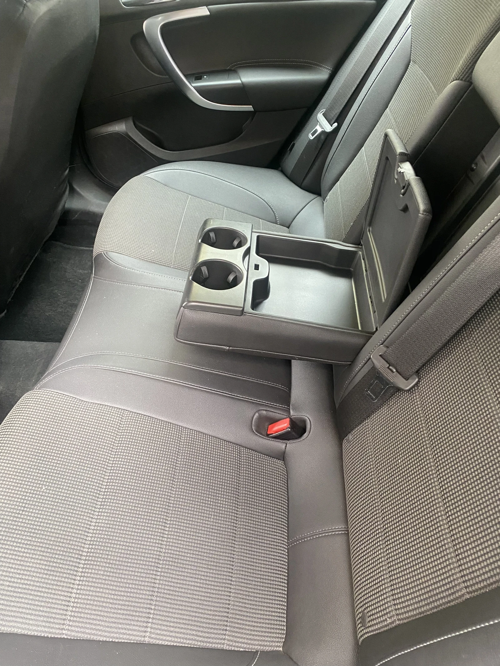 Opel Insignia | Mobile.bg — изображение 12