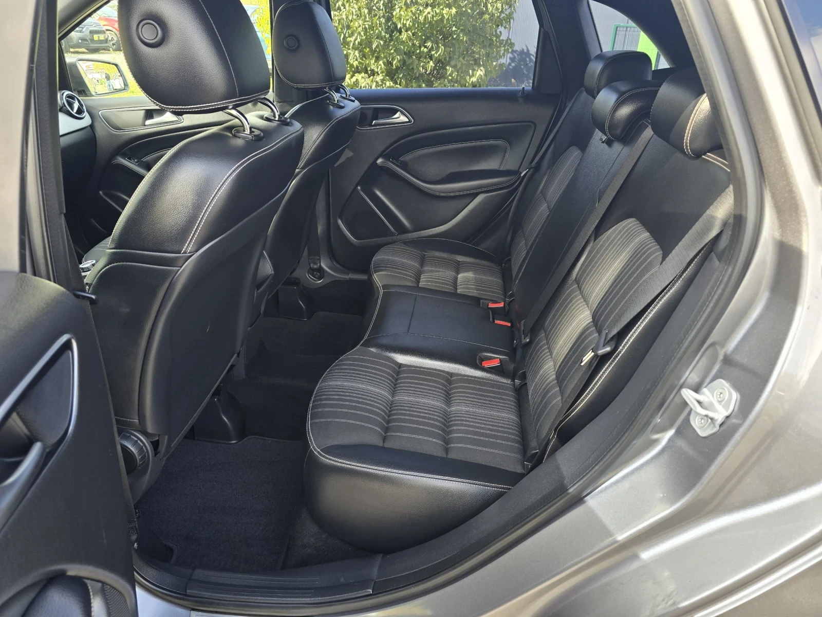 Mercedes-Benz B 180 B180////  | Mobile.bg   12