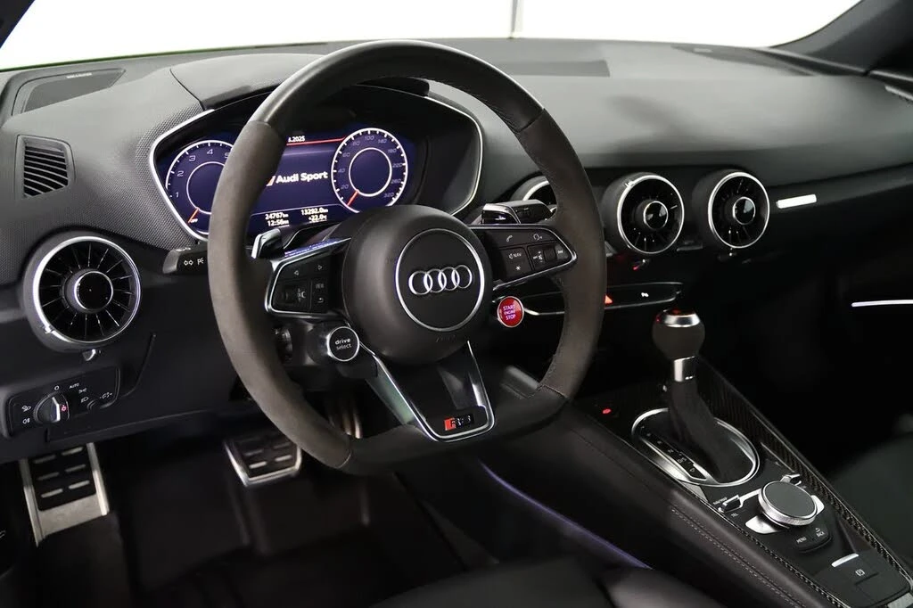 Audi Tt RS* QUATTRO * CARFAX * АвтоКредит * (ЦЕНА ДО БГ) - изображение 7