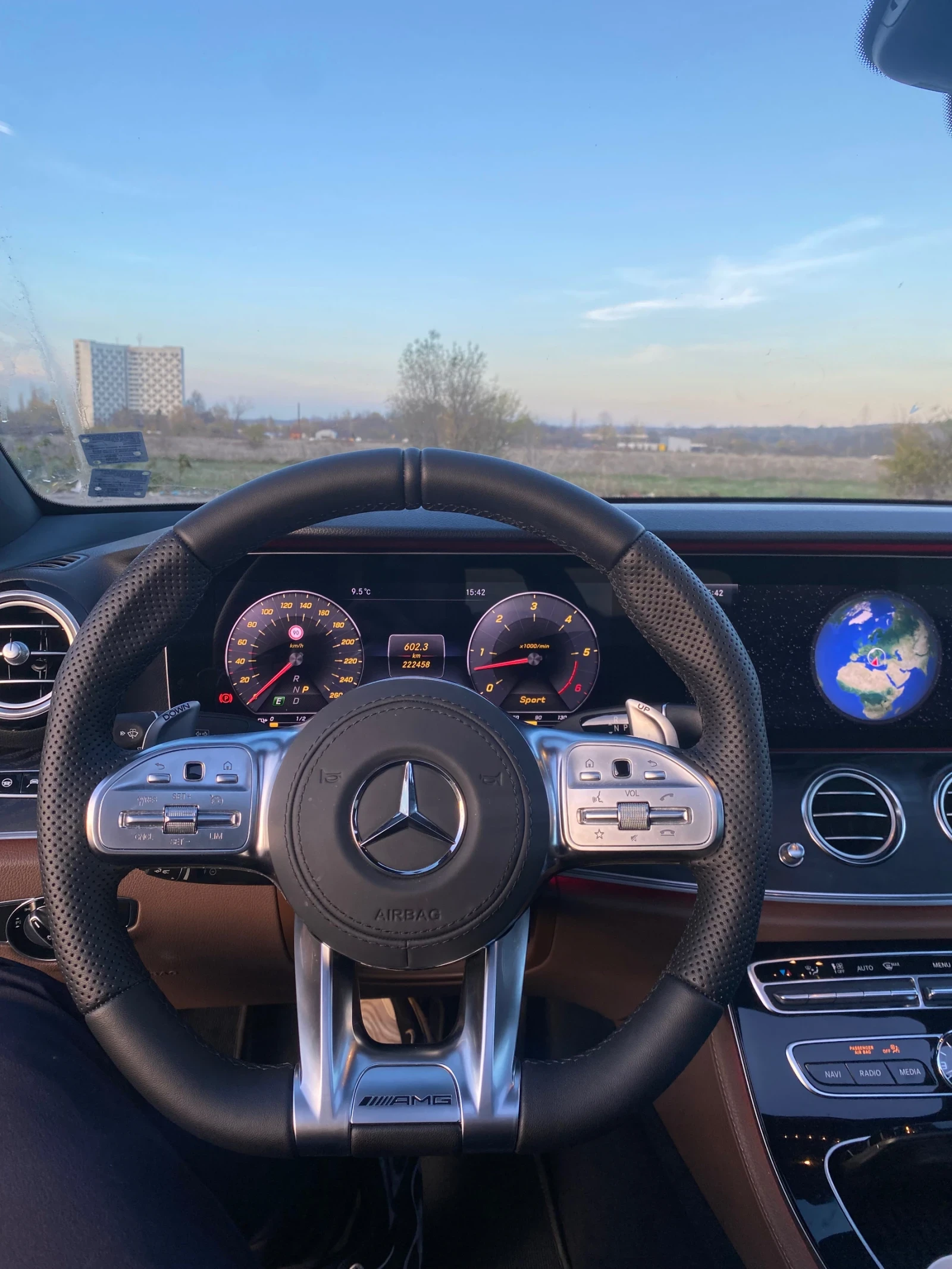 Mercedes-Benz E 350  - изображение 9