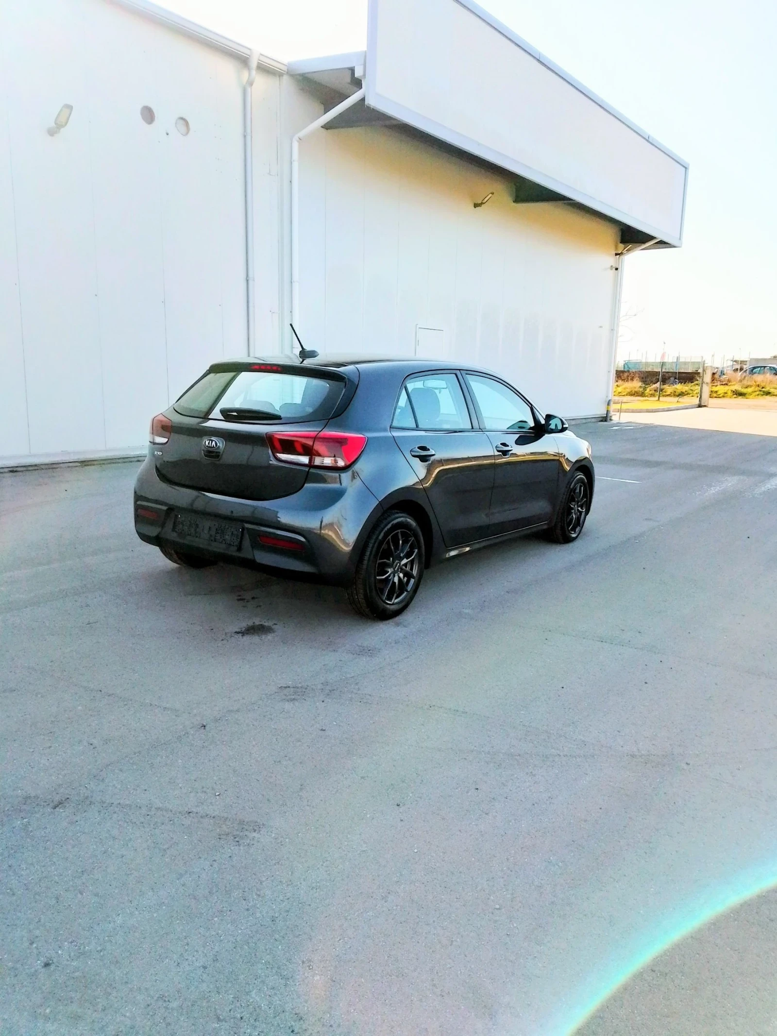 Kia Rio 1.4 Automatic  - изображение 4