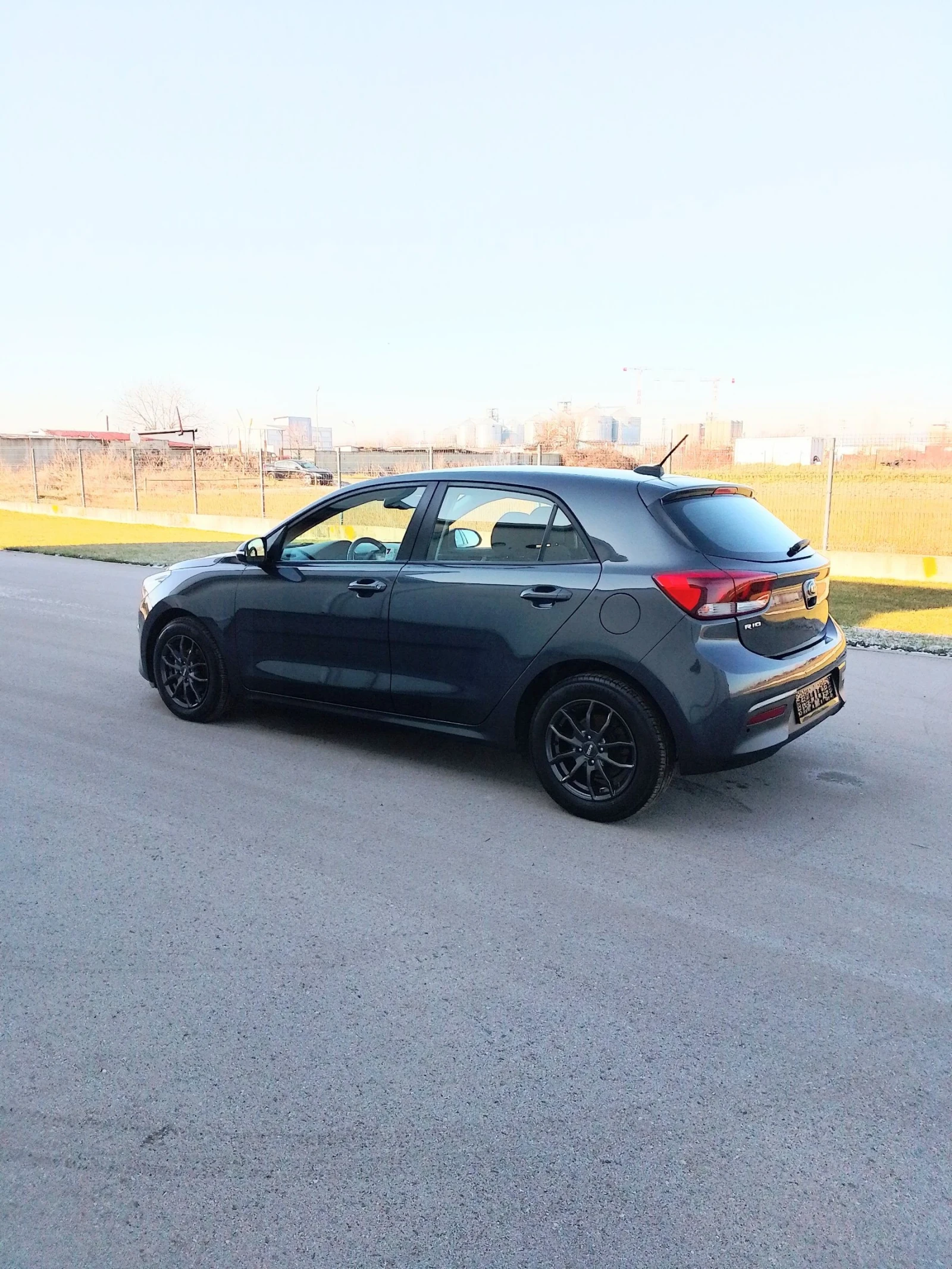 Kia Rio 1.4 Automatic  - изображение 5