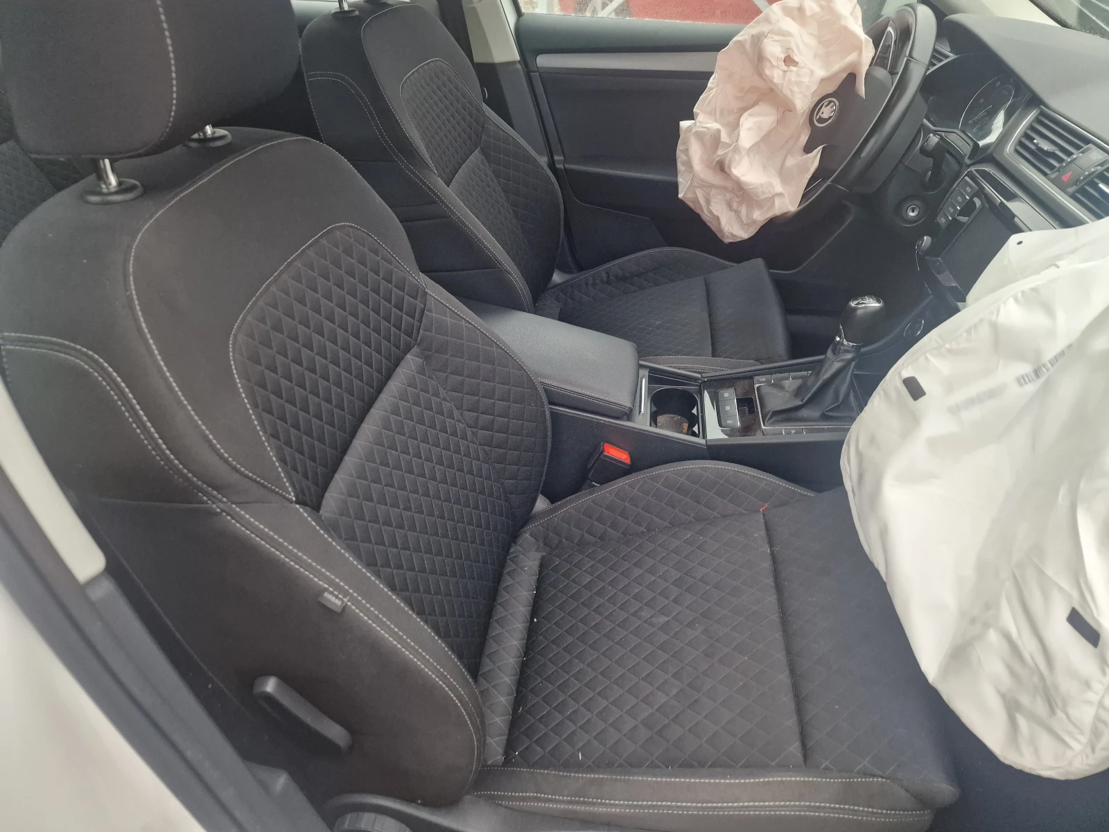 Skoda Superb 2.0 TDI 150KS | Mobile.bg � ����������� 13