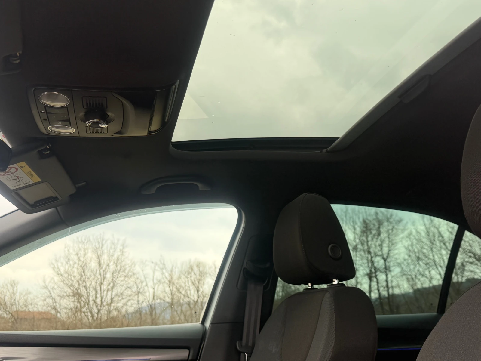 Skoda Octavia 2.0Lim.Style2.0XenPan.., снимка 11 - Автомобили и джипове - 53923045