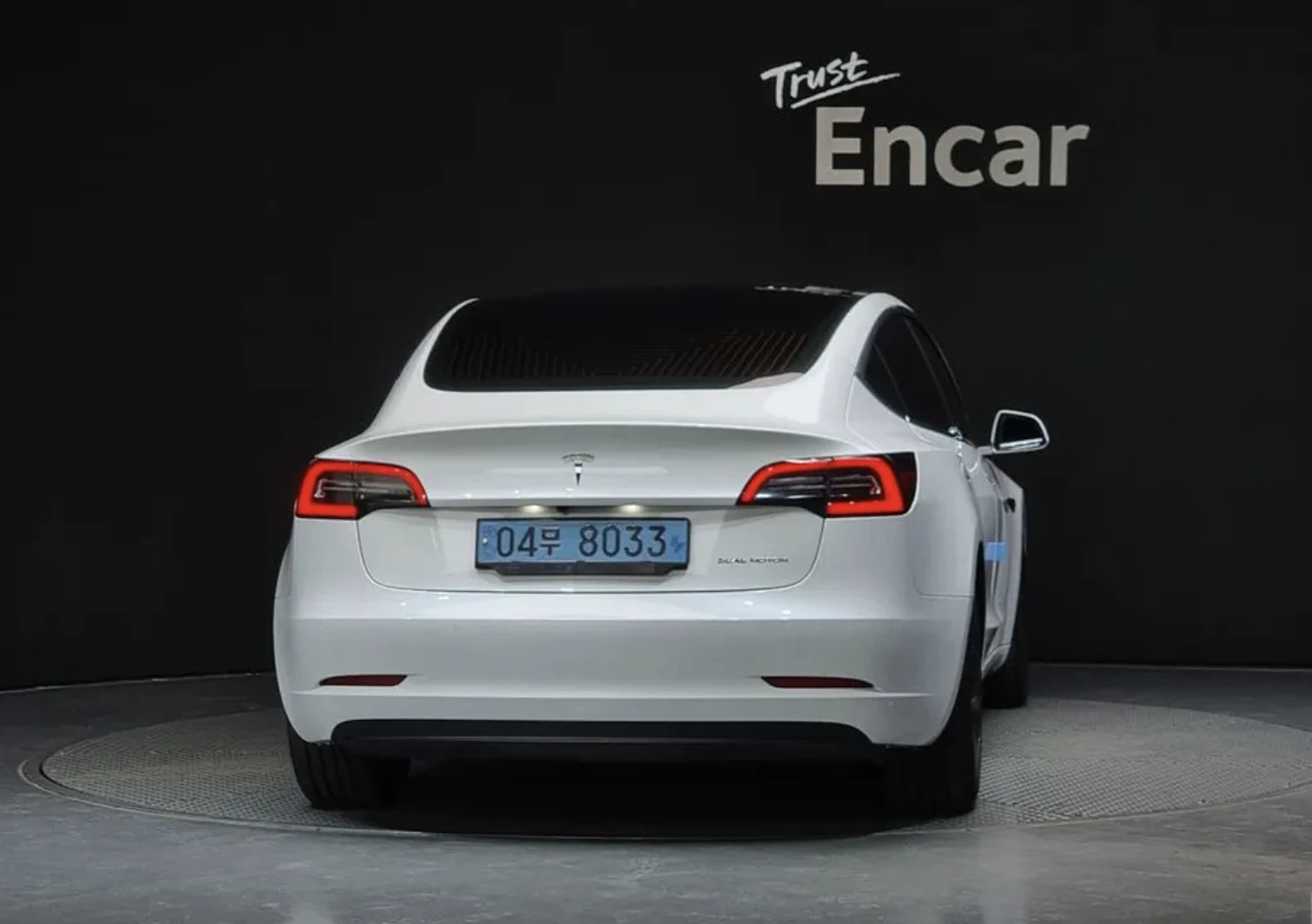 Tesla Model 3 Long RANGE* AWD* SUNROOF* SMART KEY* NAVI* ДИСТРОН, снимка 4 - Автомобили и джипове - 54033989