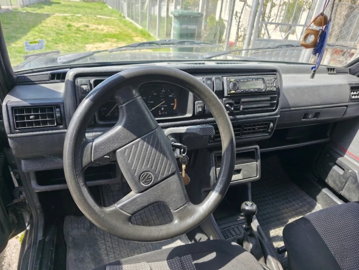 VW Golf, снимка 7 - Автомобили и джипове - 54179325