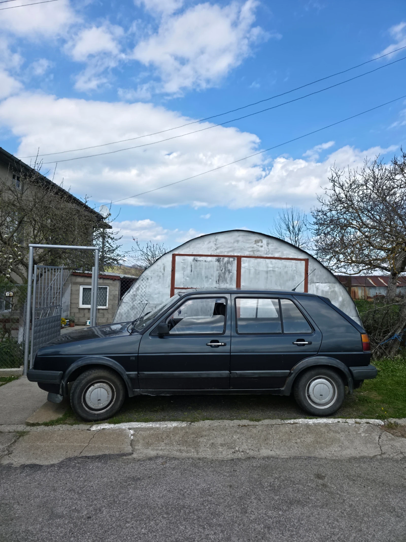 VW Golf, снимка 2 - Автомобили и джипове - 54179325