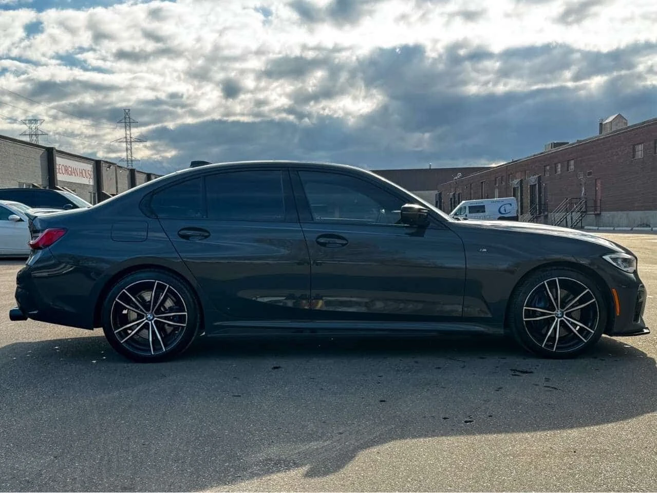 BMW 340 xDrive/ШИБИДАХ/ДИСТРОНИК/360/HARMAN KARDON, снимка 8 - Автомобили и джипове - 54631890