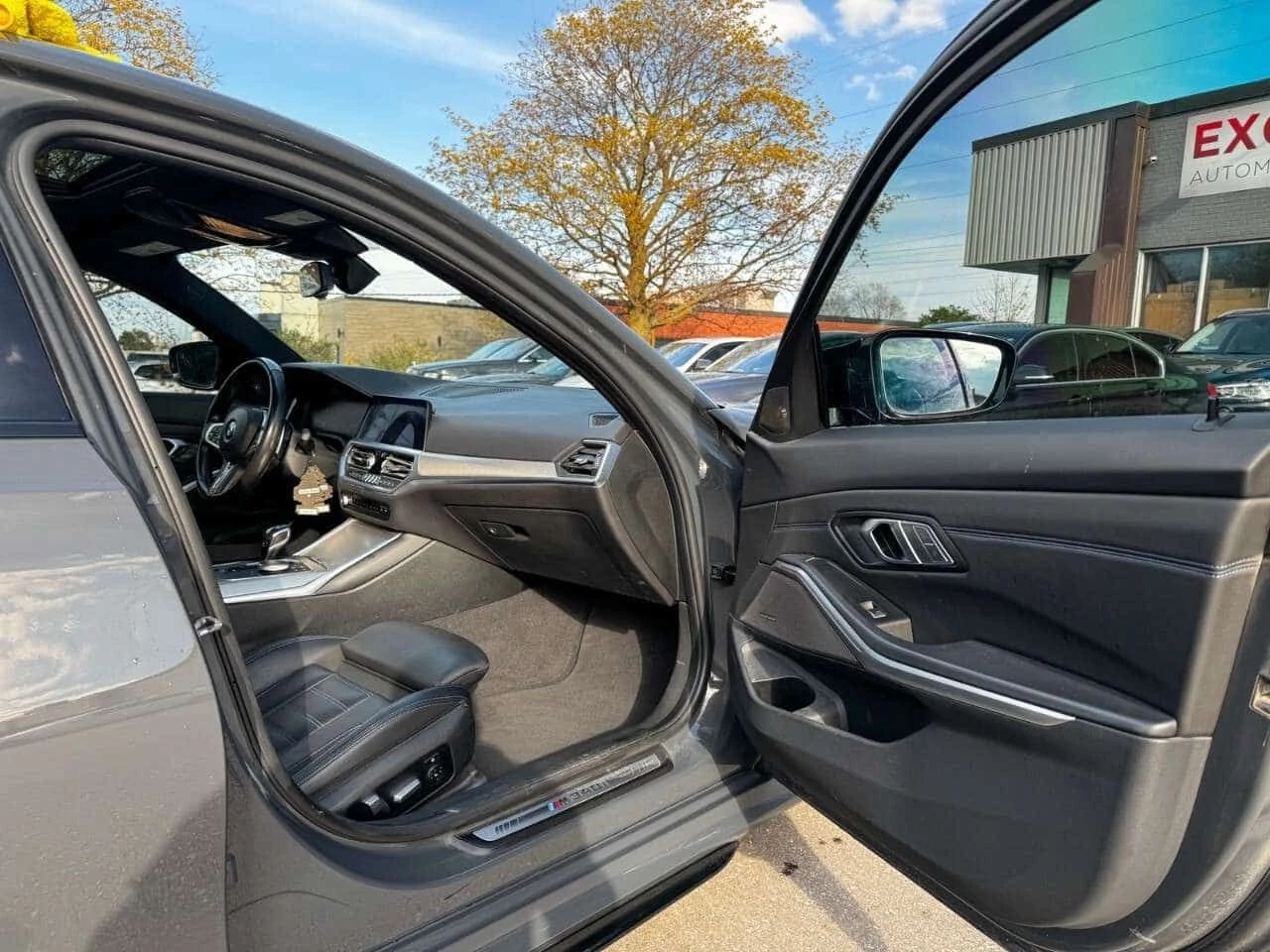 BMW 340 xDrive/ШИБИДАХ/ДИСТРОНИК/360/HARMAN KARDON, снимка 16 - Автомобили и джипове - 54631890