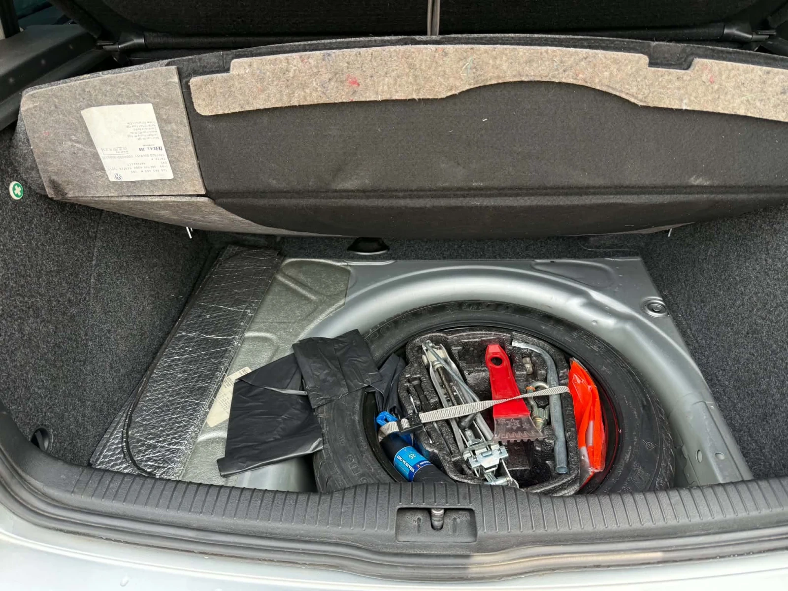 VW Golf, снимка 16 - Автомобили и джипове - 54660954