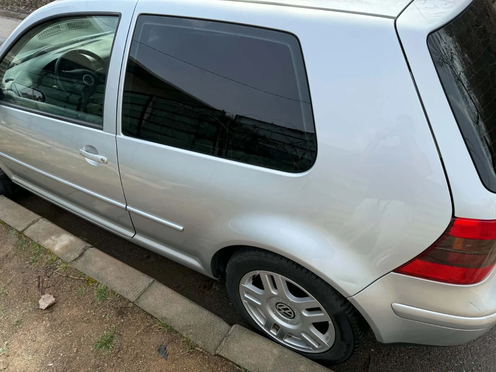 VW Golf, снимка 3 - Автомобили и джипове - 54660954