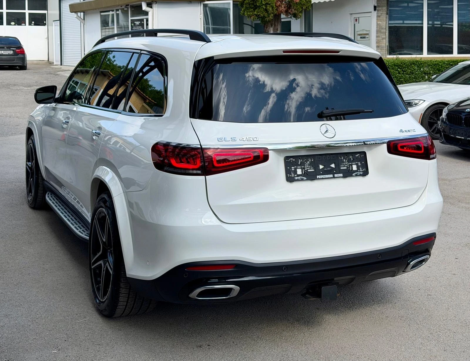 Mercedes-Benz GLS 450 4Matic EQ AMG-Pack Night-Pack, снимка 7 - Автомобили и джипове - 54672454